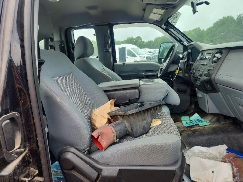 54301776 :رقم المزاد ، 1FD8X3G66GEC74709 vin ، 2016 Ford F350 مزاد بيع