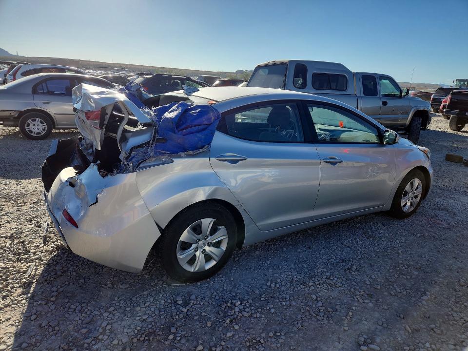 Продажа на аукционе авто 2016 Hyundai Elantra, vin: 5NPDH4AE9GH667593, номер лота: 54616216