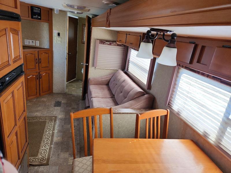52128576 :رقم المزاد ، 1NL1XTP27A1025606 vin ، 2010 Gulf Stream Recreational Vehicle (rv) مزاد بيع