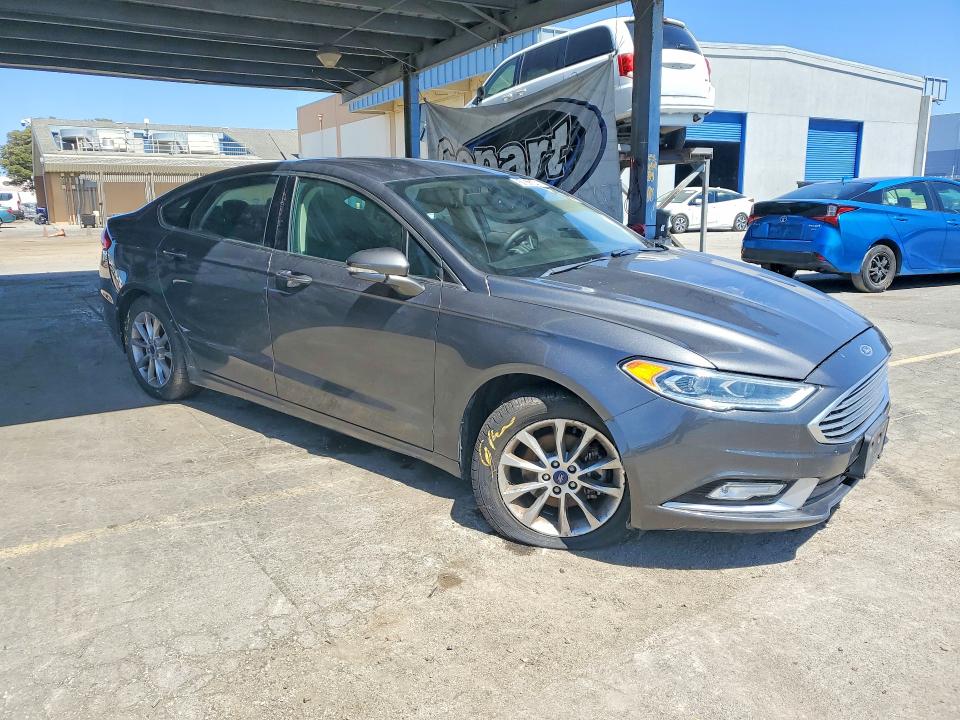 2017 Ford Fusion მანქანა იყიდება აუქციონზე, vin: 3FA6P0HD1HR145840, აუქციონის ნომერი: 51073346