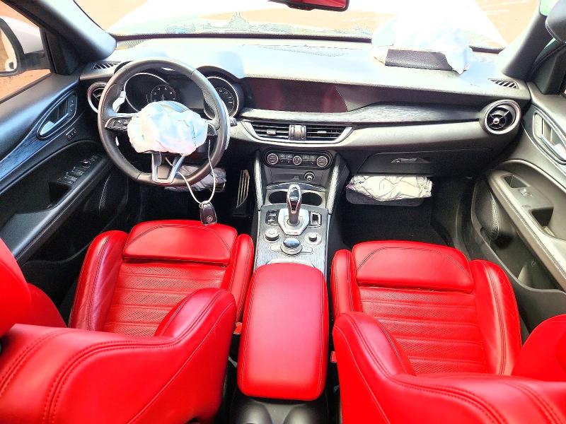 52444066 :رقم المزاد ، ZASPAKAN5N7D42745 vin ، 2022 Alfa Romeo Stelvio مزاد بيع