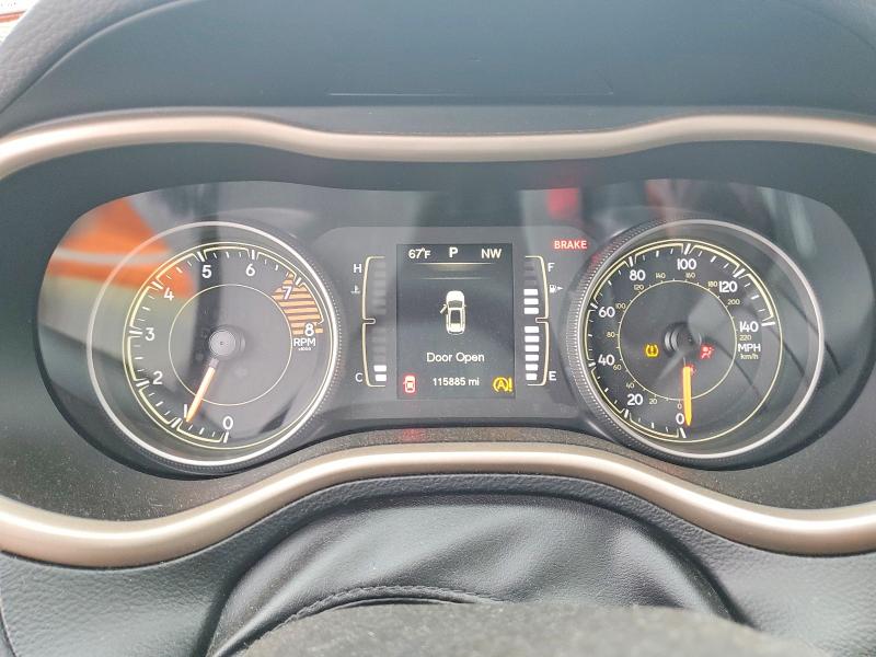 52742486 :رقم المزاد ، 1C4PJMCS1GW268403 vin ، 2016 Jeep Cherokee مزاد بيع