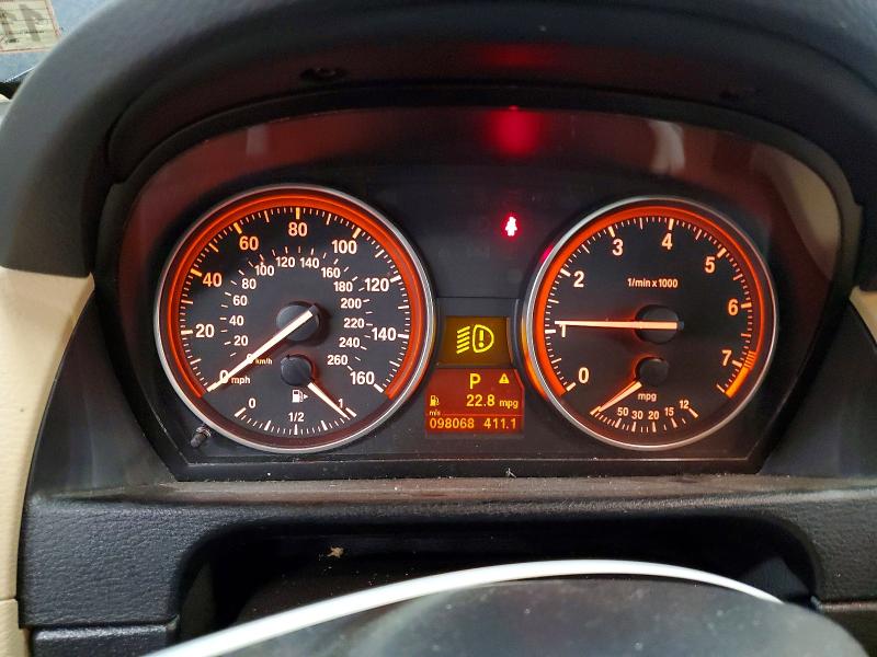 48546786 :رقم المزاد ، WBAVL1C5XFVY32237 vin ، 2015 Bmw X1 مزاد بيع
