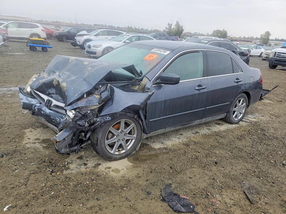2007 Honda 600cc Eng მანქანა იყიდება აუქციონზე, vin: 1HGCM56417A172102, აუქციონის ნომერი: 52084296