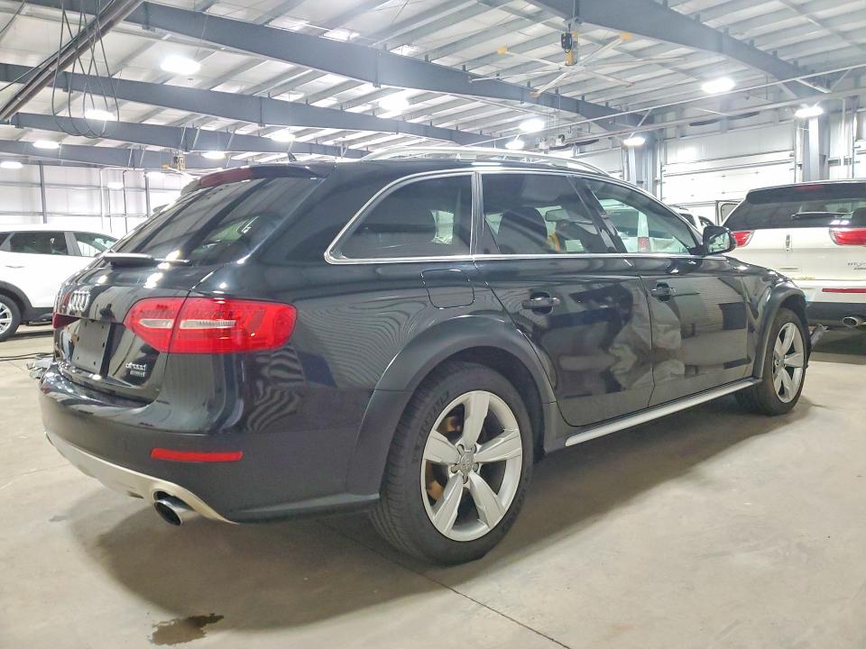 52711266 :رقم المزاد ، WA1UFAFL6GA003250 vin ، 2016 Audi A4 Allroad مزاد بيع