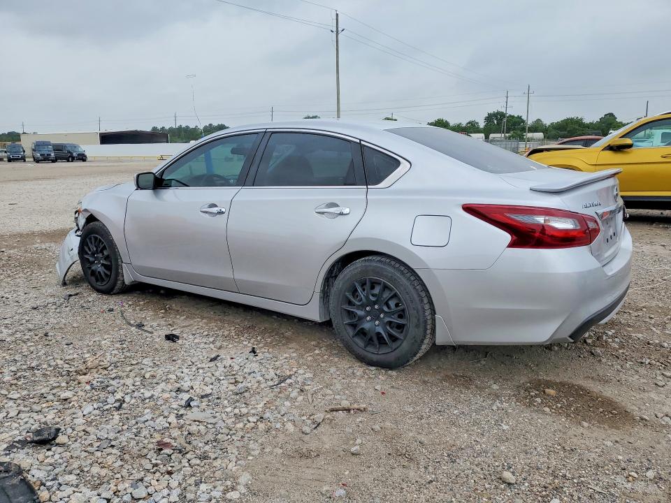 2018 Nissan Altima მანქანა იყიდება აუქციონზე, vin: 1N4AL3AP5JC299709, აუქციონის ნომერი: 52487916