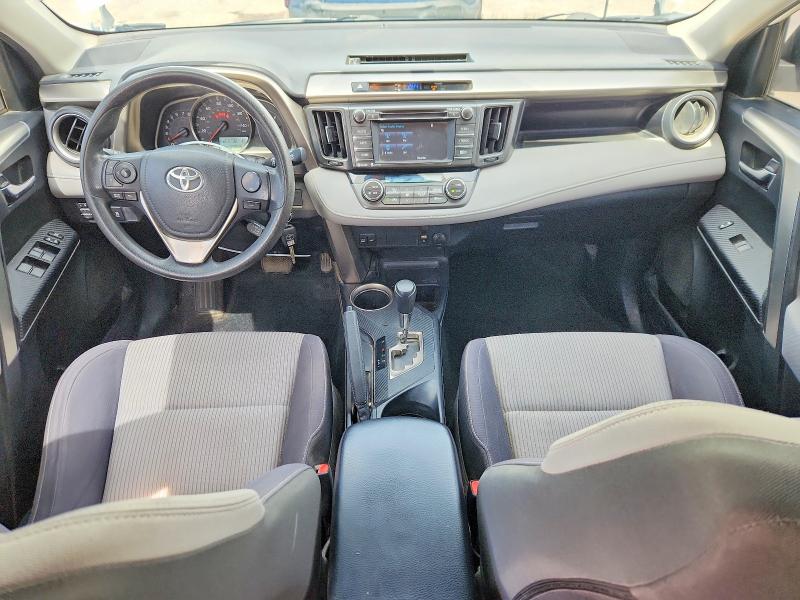 2015 Toyota Rav4 მანქანა იყიდება აუქციონზე, vin: JTMRFREV1FD117179, აუქციონის ნომერი: 54726026