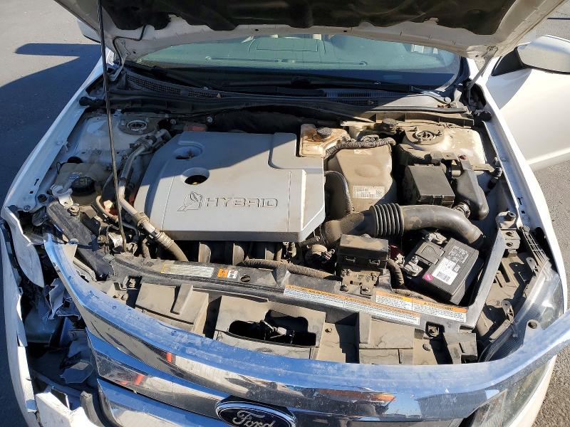 53133136 :رقم المزاد ، 3FADP0L3XCR305163 vin ، 2012 Ford Fusion مزاد بيع