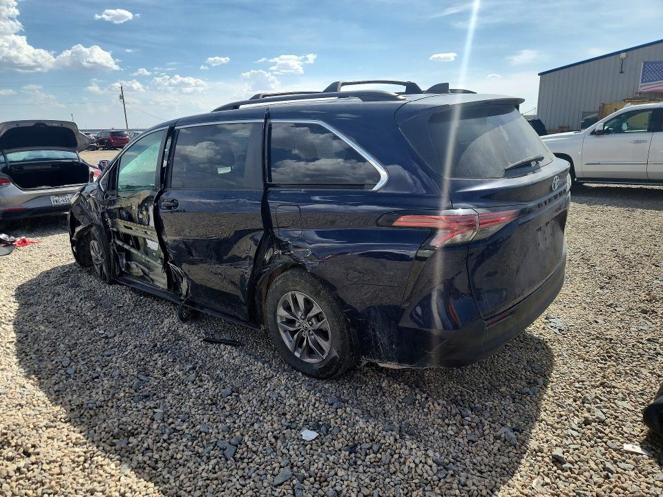 2021 Toyota Sienna მანქანა იყიდება აუქციონზე, vin: 5TDKRKEC1MS061955, აუქციონის ნომერი: 53267476
