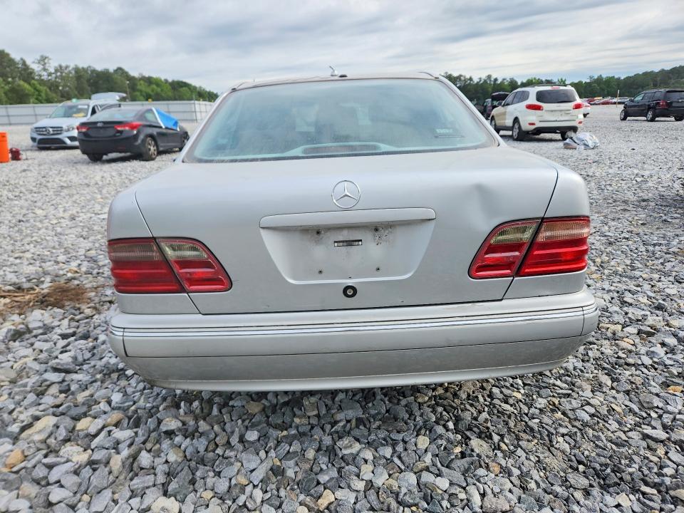 Aukcja sprzedaży 2001 Mercedes-benz E, vin: WDBJF65J21B179217, numer aukcji: 53182756
