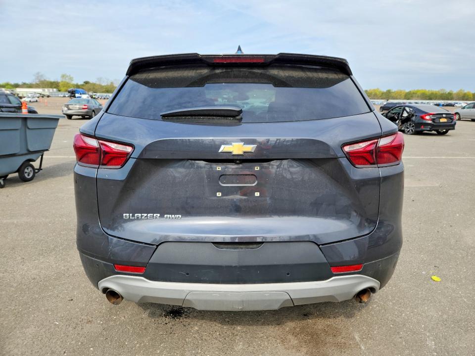 Продаж на аукціоні авто 2022 Chevrolet Blazer, vin: 3GNKBHR43NS132703, номер лоту: 53323076
