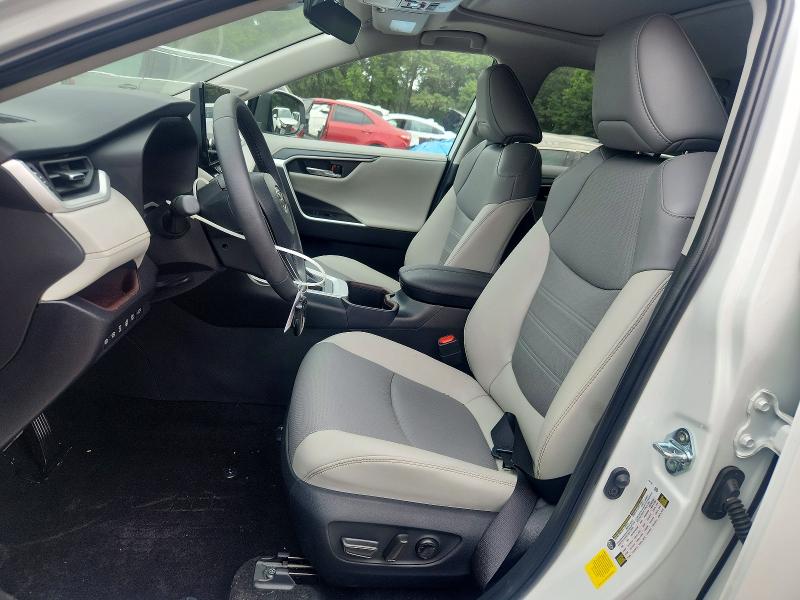 54453896 :رقم المزاد ، 2T3Y1RFVXSW430432 vin ، 2025 Toyota Rav4 مزاد بيع