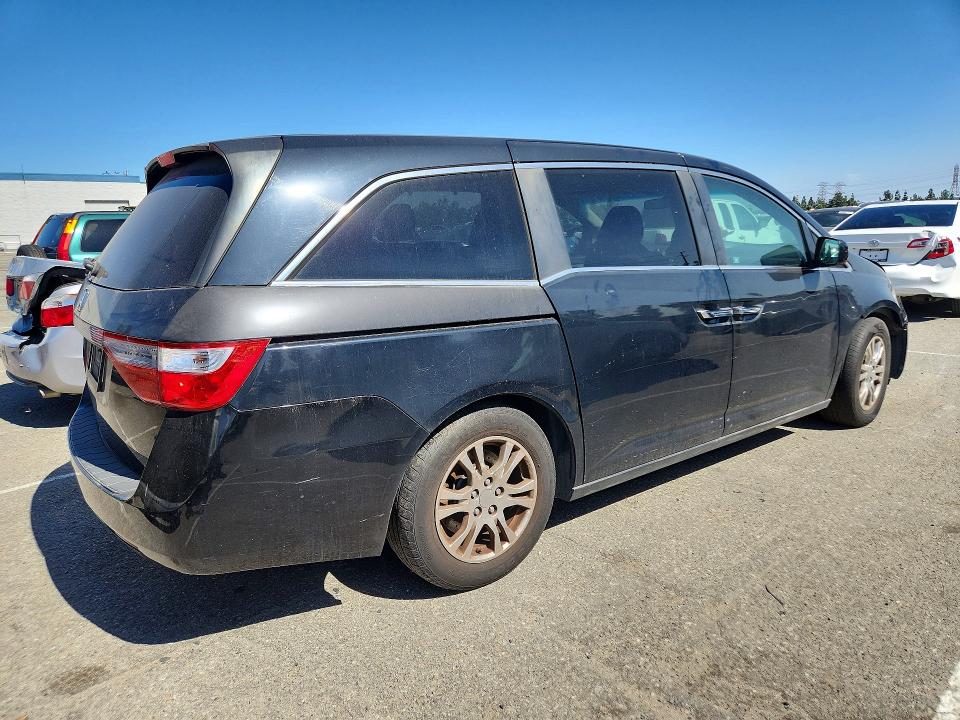 54173426 :رقم المزاد ، 5FNRL5H41BB082103 vin ، 2011 Honda Odyssey مزاد بيع