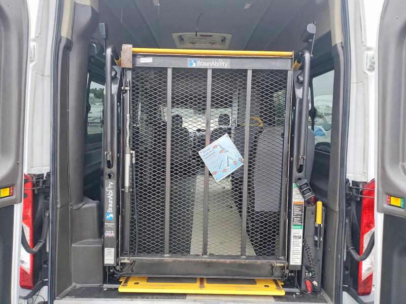 53833316 :رقم المزاد ، 1FTBW3XM5HKA50250 vin ، 2017 Ford Transit مزاد بيع