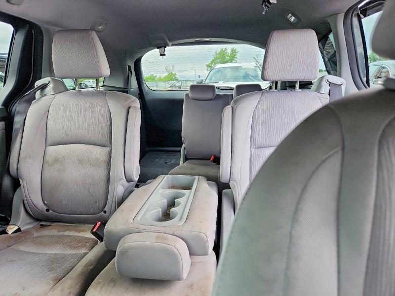 54127346 :رقم المزاد ، 5FNRL6H5XJB076930 vin ، 2018 Honda Odyssey مزاد بيع
