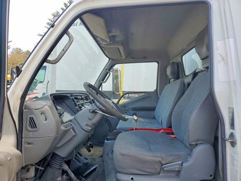 Продаж на аукціоні авто 2001 Mitsubishi Fe140, vin: JW6BHE1S11L000796, номер лоту: 52477316