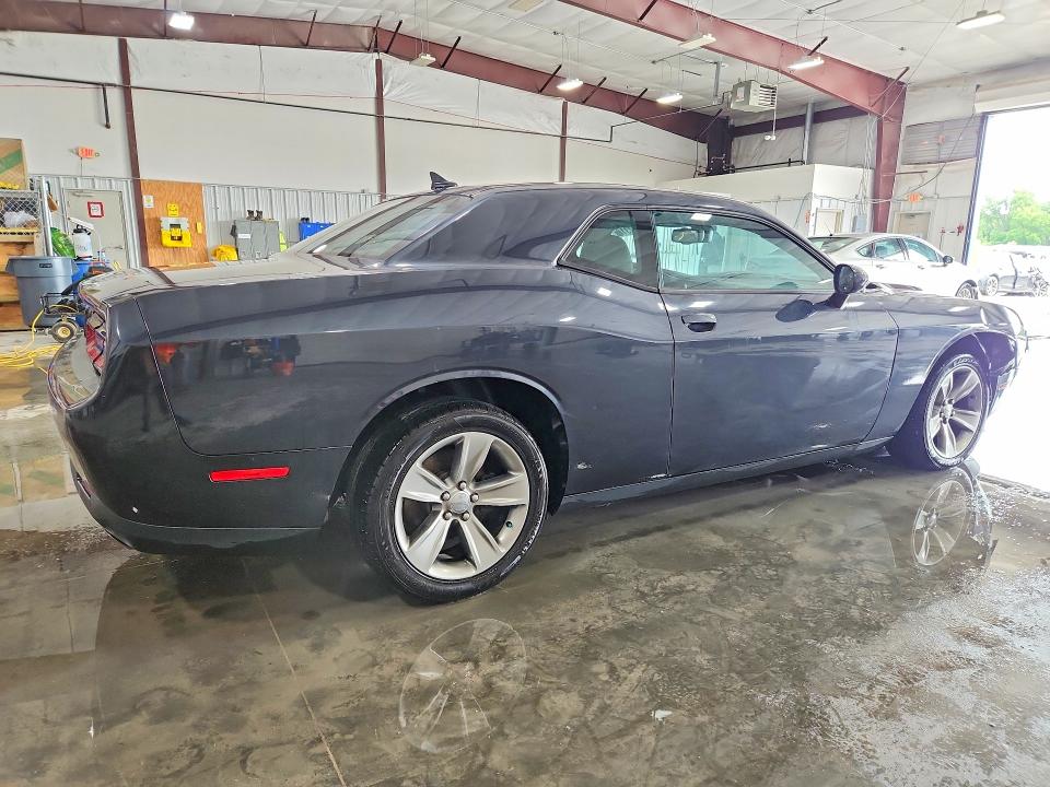 2016 Dodge Challenger მანქანა იყიდება აუქციონზე, vin: 2C3CDZAG8GH221390, აუქციონის ნომერი: 53917316
