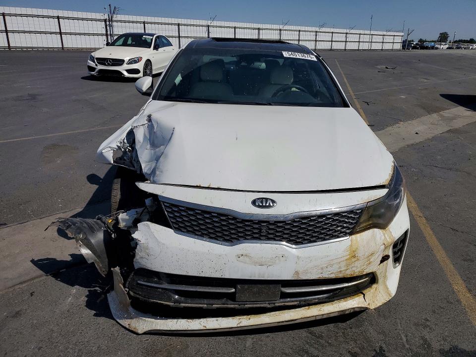 54013676 :رقم المزاد ، 5XXGV4L25JG203177 vin ، 2018 Kia Optima مزاد بيع