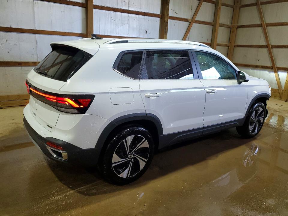Продажа на аукционе авто 2026 Volkswagen Taos, vin: 3VVUC7B21TM062784, номер лота: 55271946