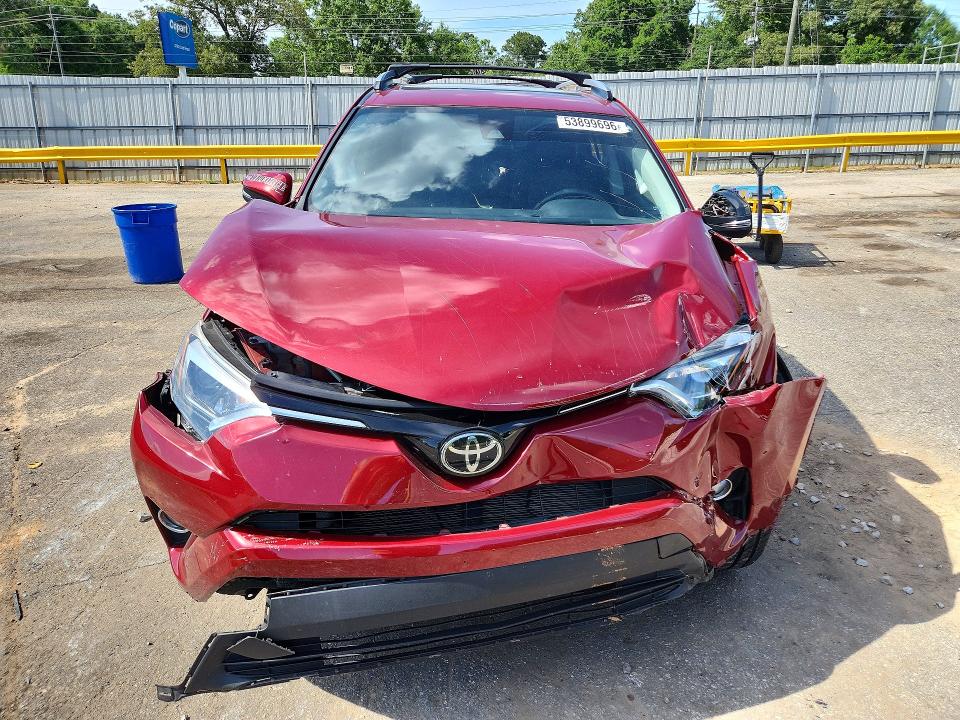 Продажа на аукционе авто 2018 Toyota Rav4, vin: JTMYFREV2JD118717, номер лота: 53899696