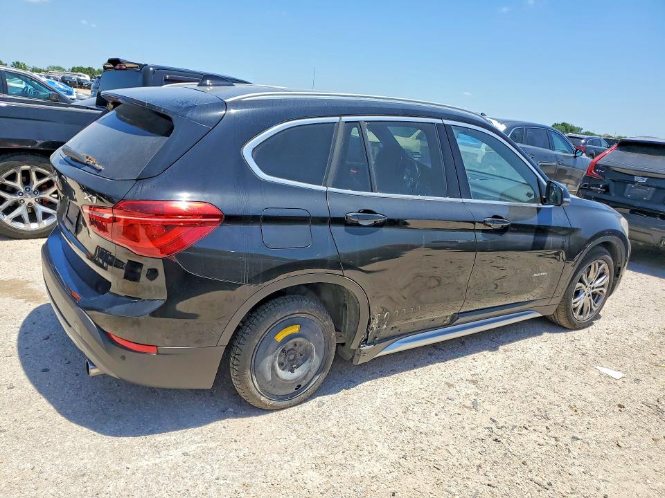 53019756 :رقم المزاد ، WBXHT3C35G5E51607 vin ، 2016 Bmw X1 مزاد بيع