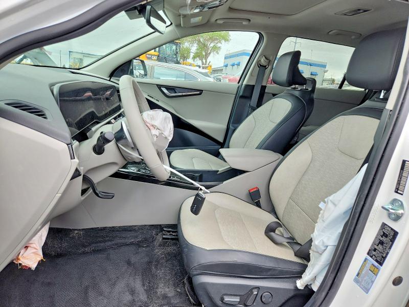 52359226 :رقم المزاد ، KNDCT3L12P5042533 vin ، 2023 Kia Niro مزاد بيع