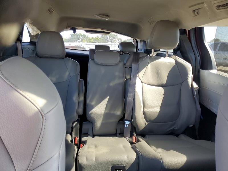 2025 Toyota Sienna მანქანა იყიდება აუქციონზე, vin: 5TDJRKEC3SS228681, აუქციონის ნომერი: 54173306