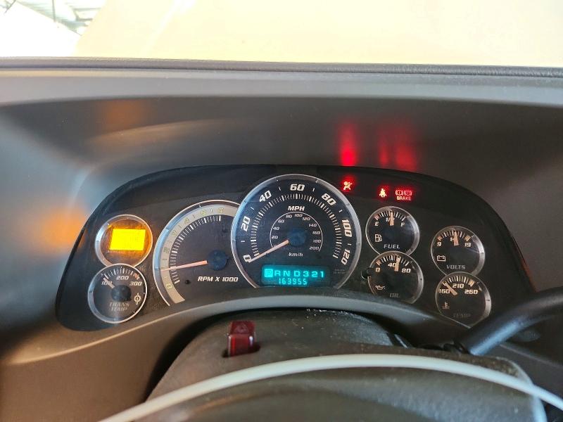 Auction sale of the 2002 Cadillac Escalade, vin: 3GYEK63N12G253072, lot number: 52778196