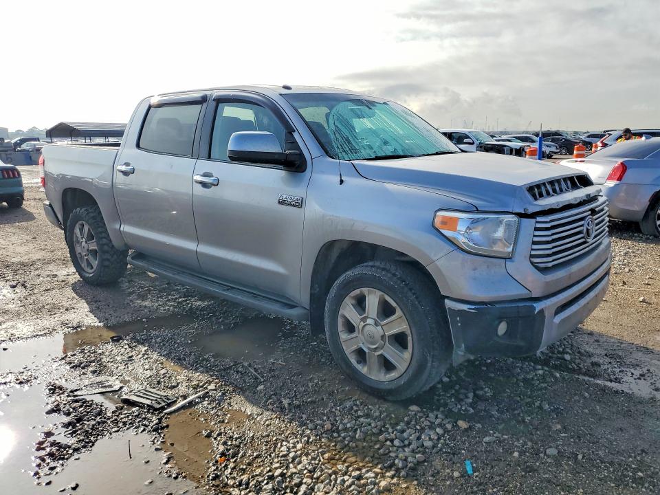 Продажа на аукционе авто 2015 Toyota Tundra, vin: 5TFAW5F12FX476282, номер лота: 55093846