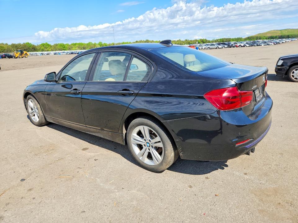 55074606 :رقم المزاد ، WBA8E3G5XGNU03792 vin ، 2016 Bmw 328 مزاد بيع