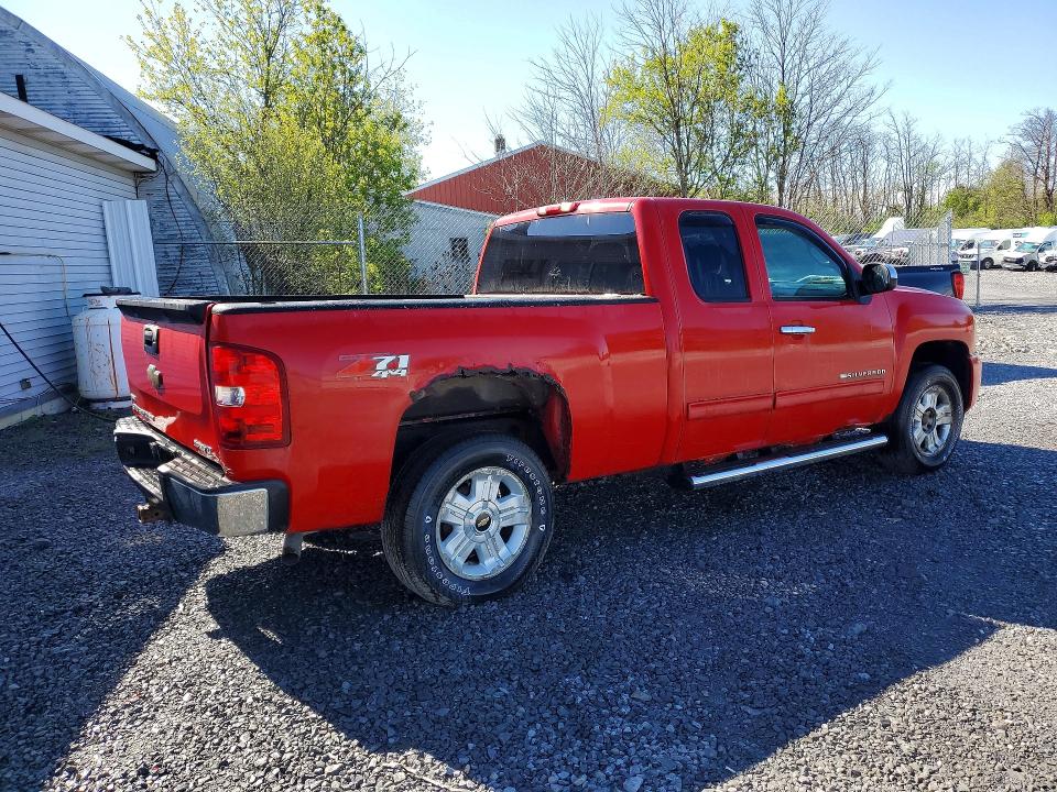 Продажа на аукционе авто 2011 Chevrolet Silverado, vin: 1GCRKSE38BZ202552, номер лота: 53113236