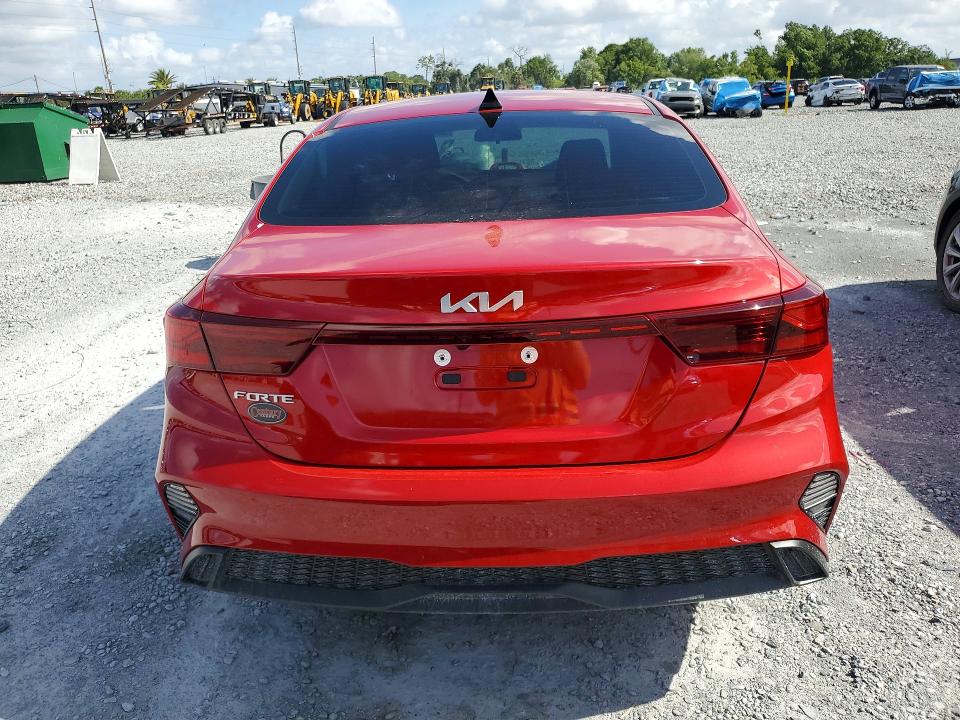 2024 Kia Forte მანქანა იყიდება აუქციონზე, vin: 3KPF24AD8RE790701, აუქციონის ნომერი: 54772526