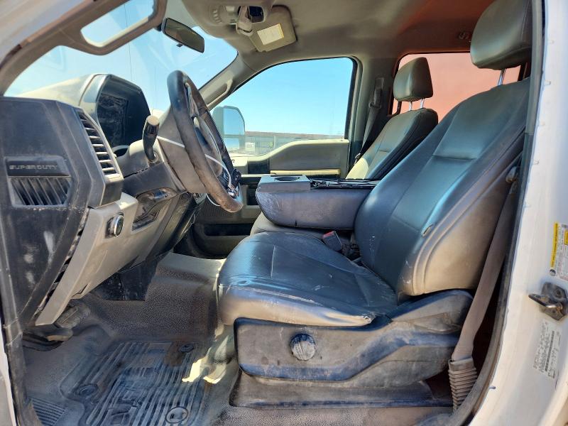 54639646 :رقم المزاد ، 1FT7W2B66HEF13021 vin ، 2017 Ford F250 مزاد بيع
