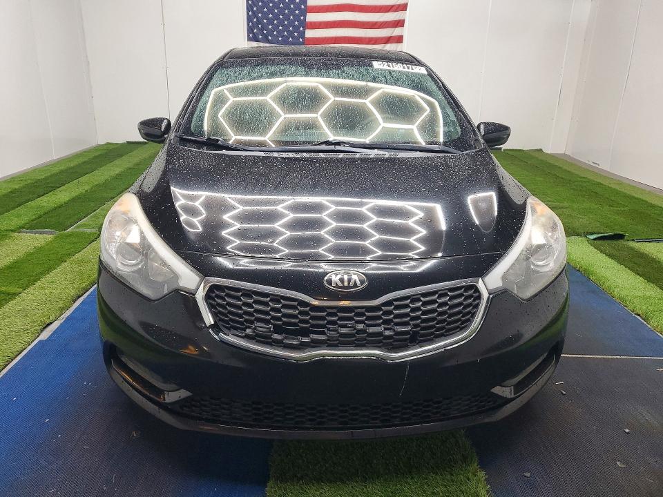 Продажа на аукционе авто 2014 Kia Forte, vin: KNAFK4A62E5245808, номер лота: 52150176