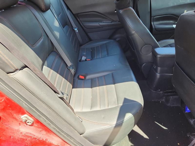 53268546 :رقم المزاد ، 3N1CP5DVXLL555477 vin ، 2020 Nissan Kicks مزاد بيع