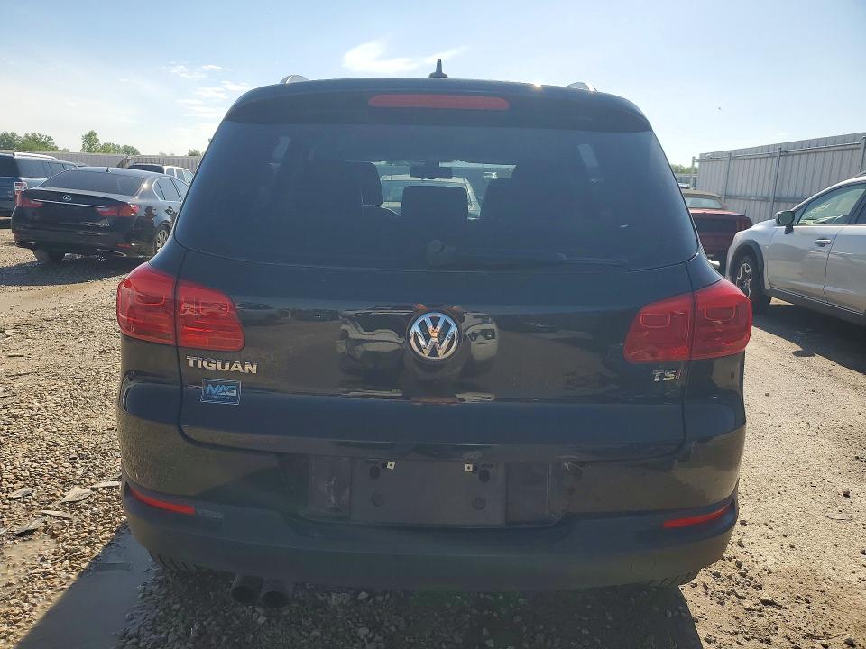 52571046 :رقم المزاد ، WVGAV7AXXHK001419 vin ، 2017 Volkswagen Tiguan مزاد بيع