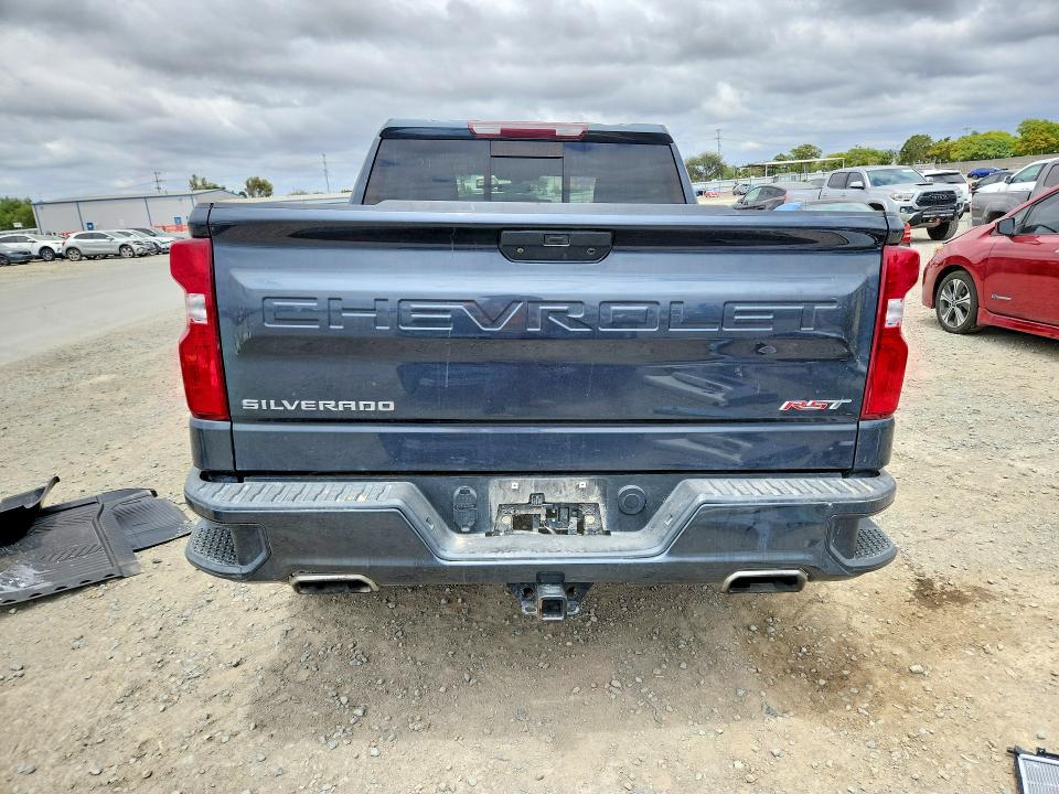 54183256 :رقم المزاد ، 1GCUYEED1MZ310436 vin ، 2021 Chevrolet Silverado مزاد بيع