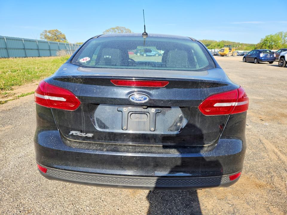 2017 Ford Focus მანქანა იყიდება აუქციონზე, vin: 1FADP3E28HL239093, აუქციონის ნომერი: 53381056