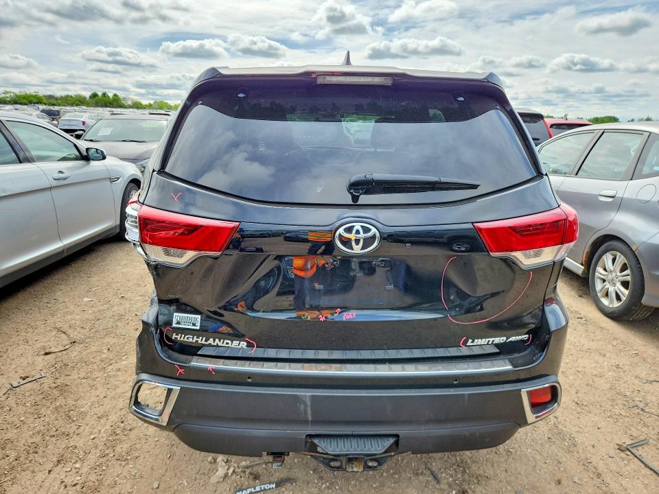 53987386 :رقم المزاد ، 5TDDZRFH2JS814934 vin ، 2018 Toyota Highlander مزاد بيع