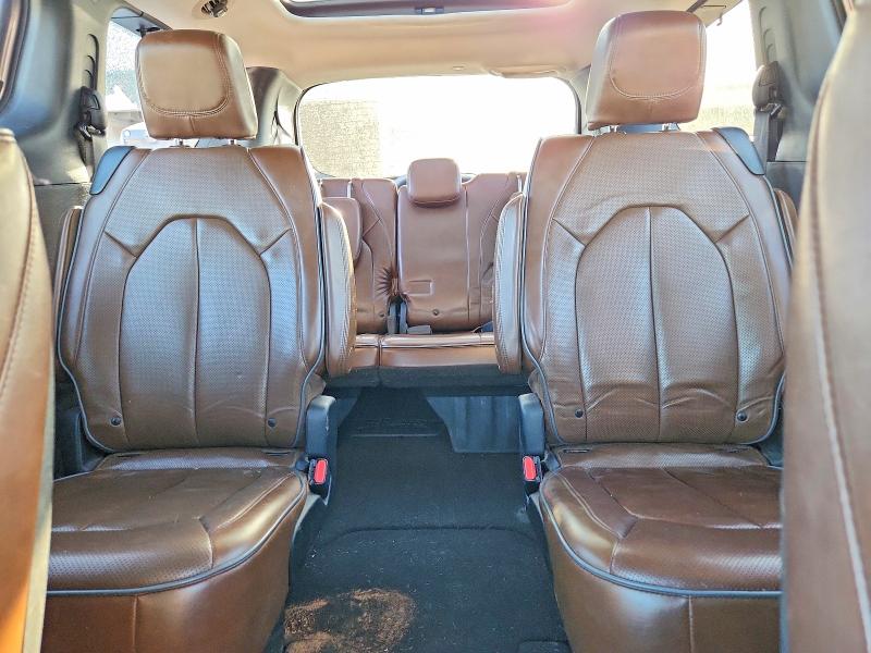 53112846 :رقم المزاد ، 2C4RC1GG2HR564872 vin ، 2017 Chrysler Pacifica مزاد بيع