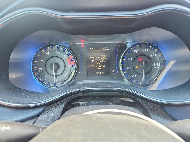 2015 Chrysler 200 მანქანა იყიდება აუქციონზე, vin: 1C3CCCBB0FN594240, აუქციონის ნომერი: 52720526