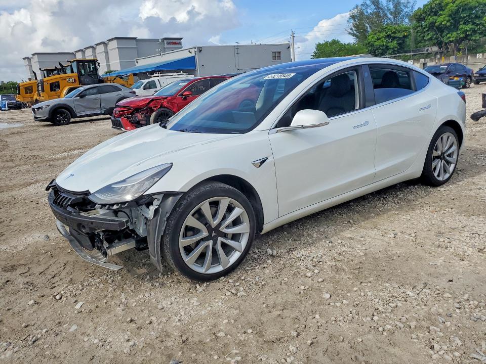 2018 Tesla Model 3 მანქანა იყიდება აუქციონზე, vin: 5YJ3E1EA4JF154686, აუქციონის ნომერი: 54216546