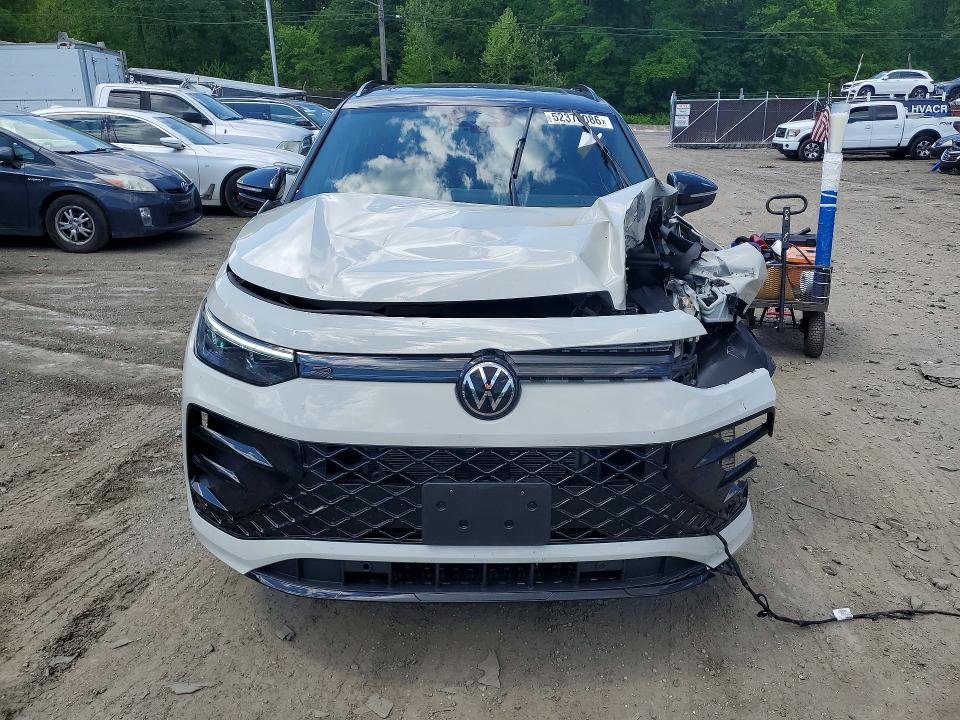 52370086 :رقم المزاد ، 3VVGR7RM9TM047095 vin ، 2026 Volkswagen Tiguan مزاد بيع