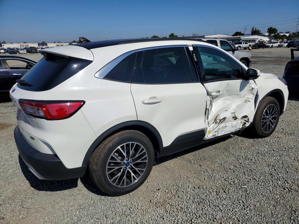 54127926 :رقم المزاد ، 1FMCU0KZXNUB94836 vin ، 2022 Ford Escape مزاد بيع