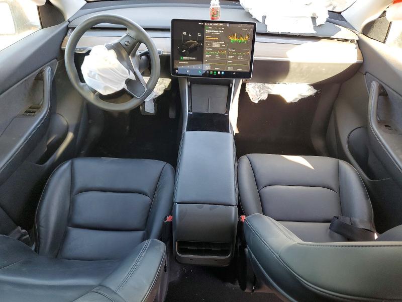 52972296 :رقم المزاد ، 5YJYGDEE6MF107961 vin ، 2021 Tesla Model Y مزاد بيع