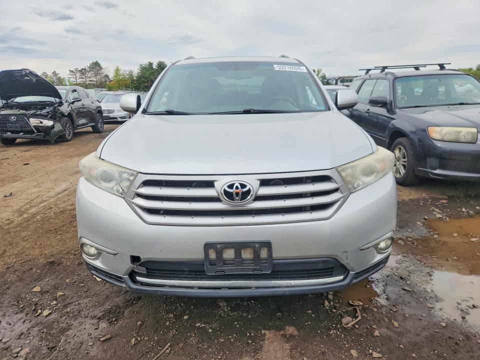 53216926 :رقم المزاد ، 5TDBK3EH6CS171615 vin ، 2012 Toyota Highlander مزاد بيع