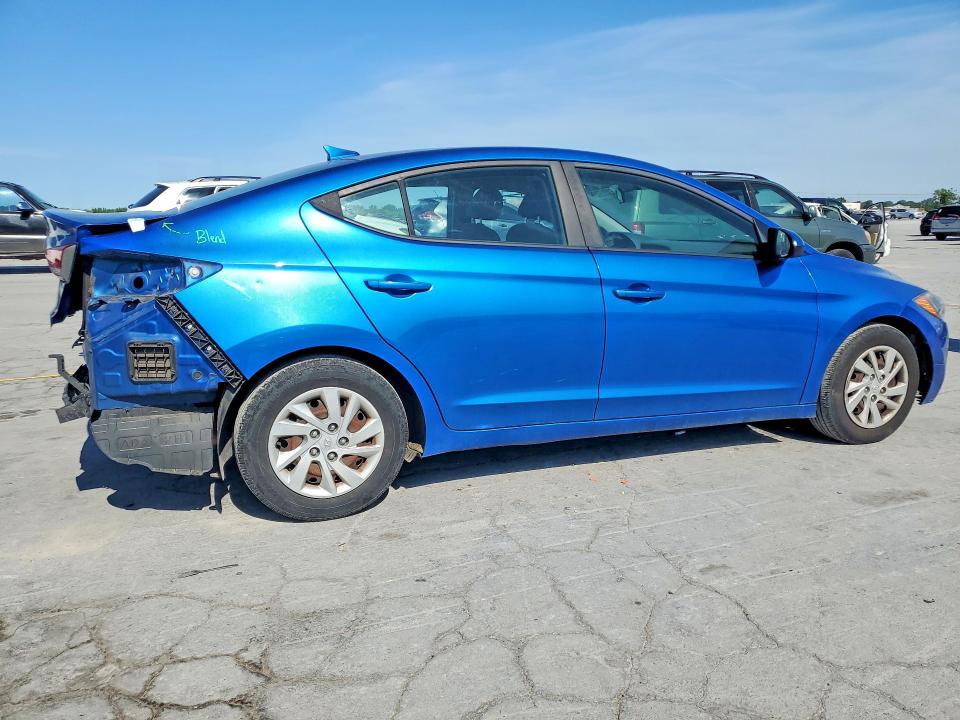 2017 Hyundai Elantra მანქანა იყიდება აუქციონზე, vin: 5NPD74LFXHH198900, აუქციონის ნომერი: 53765026