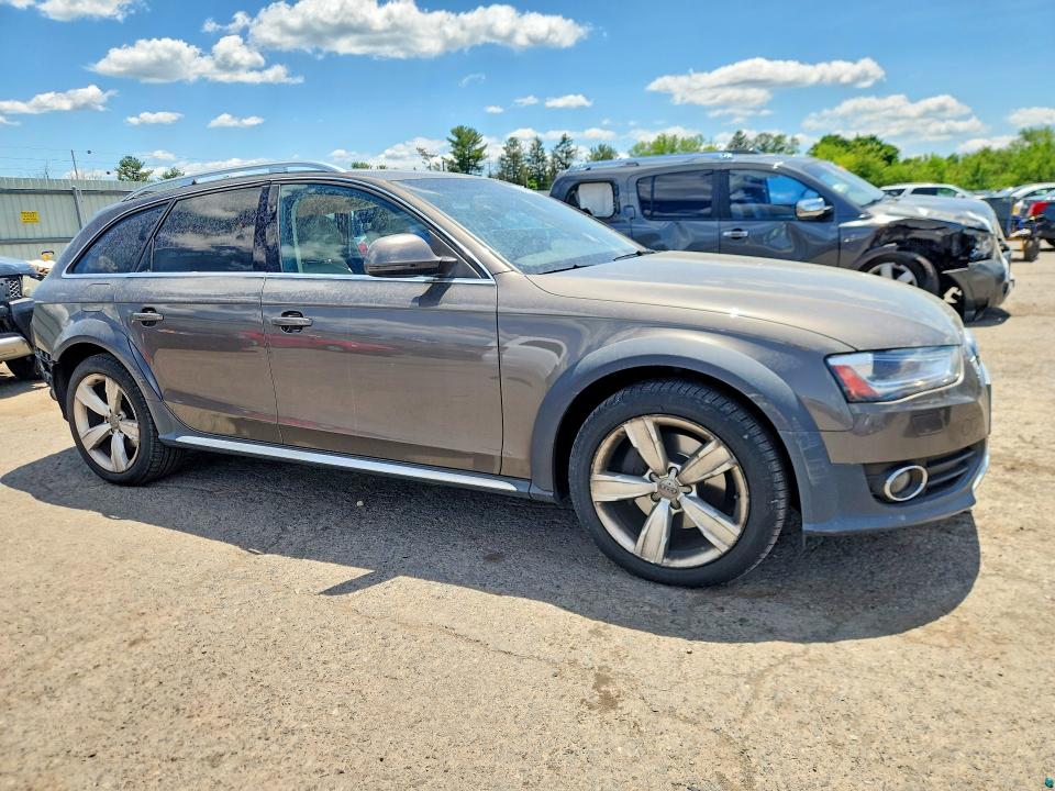 Продаж на аукціоні авто 2015 Audi A4 Allroad, vin: WA1UFAFL8FA026575, номер лоту: 54971956