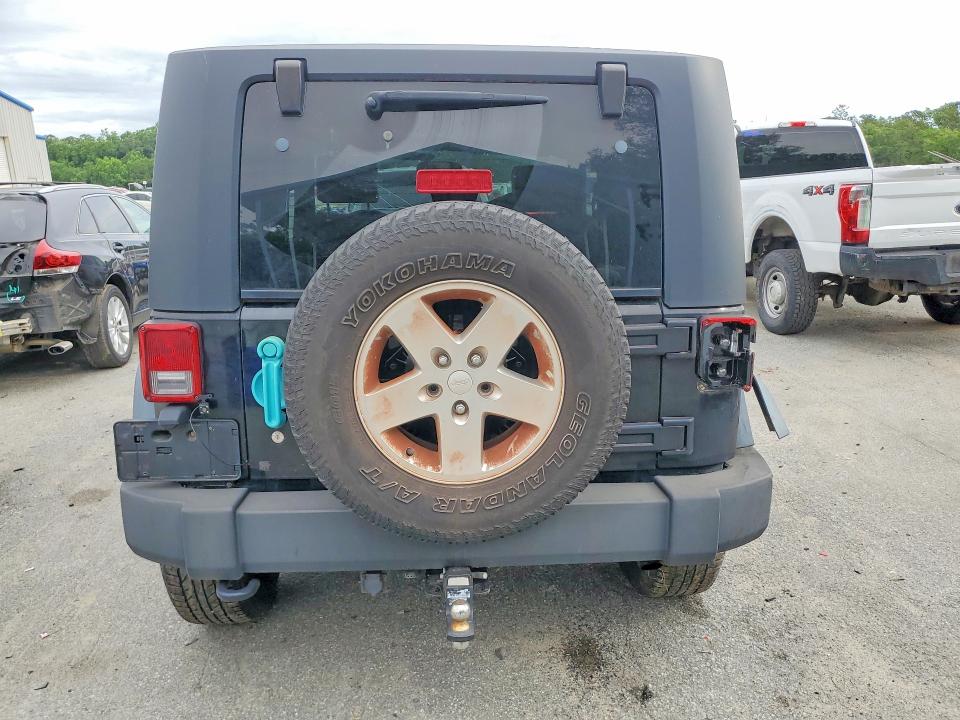 2010 Jeep Wrangler მანქანა იყიდება აუქციონზე, vin: 1J4AA2D15AL229882, აუქციონის ნომერი: 52596116