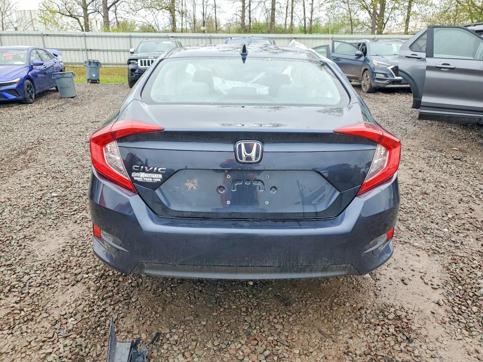 53522546 :رقم المزاد ، 19XFC2F76HE220277 vin ، 2017 Honda Civic مزاد بيع